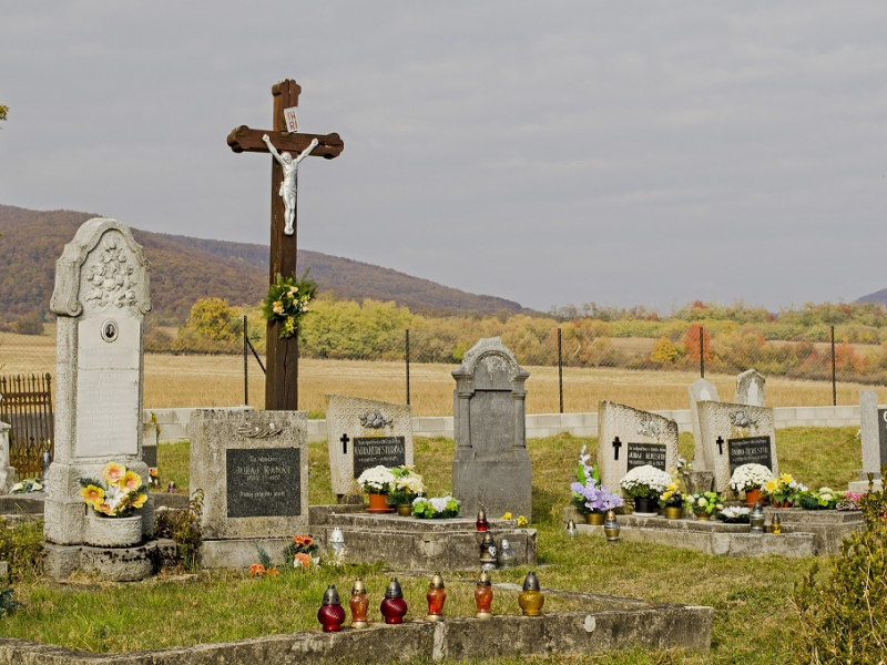 Lupoč-cintorín